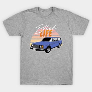 Brick Life / Volvo 240/245 Wagon Design T-Shirt